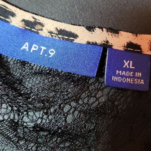 Lace and leopard print top - Picture 5 of 8